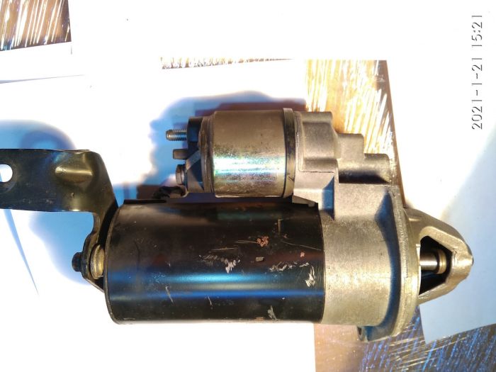 Стартер BOSCH 0001109062 Opel Zafira A 2.2 DTI, Vectra C 2.2, Vectra C 2.0 DTi