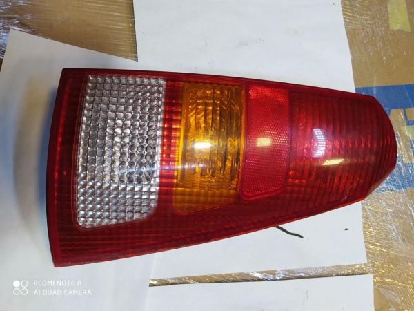 Фонарь стоп задний правый Ford Focus 1 универсал, 1998-2004 г.в., XS4X13N004EC