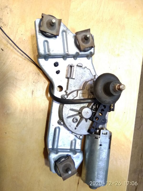 Моторчик заднего дворника Ford Fokus 1 универсал , Форд Фокус 1, 0390201552, XS41N17K441AA
