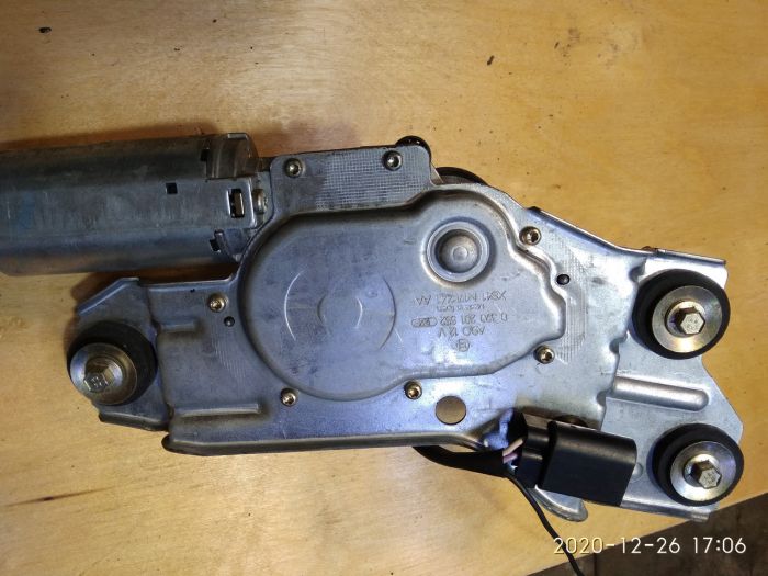 Моторчик заднего дворника Ford Fokus 1 универсал , Форд Фокус 1, 0390201552, XS41N17K441AA