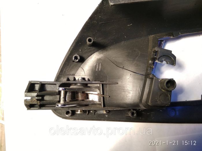 Ручка дверная внутренняя Skoda Octavia Tur 1996-2010 г.в., правая передняя 1U0837248B