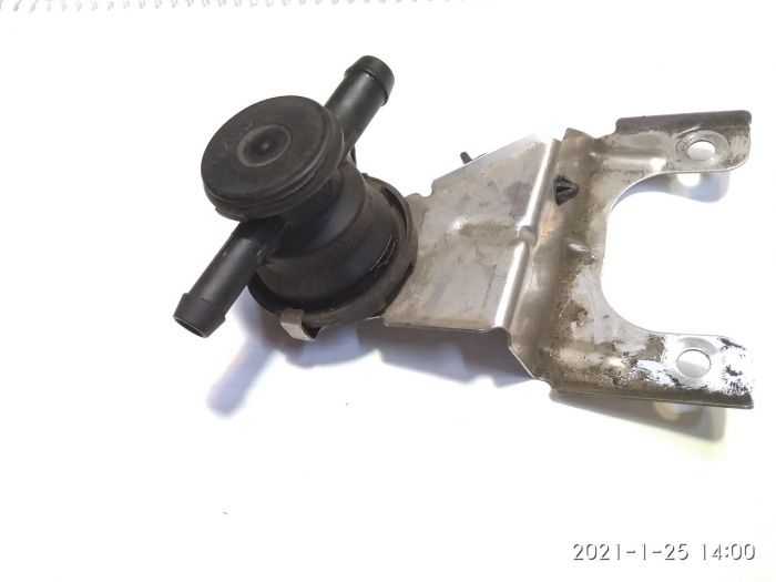 Клапан вентиляции картерных газов Volkswagen Lupo 1.0, Polo, 030 103 765