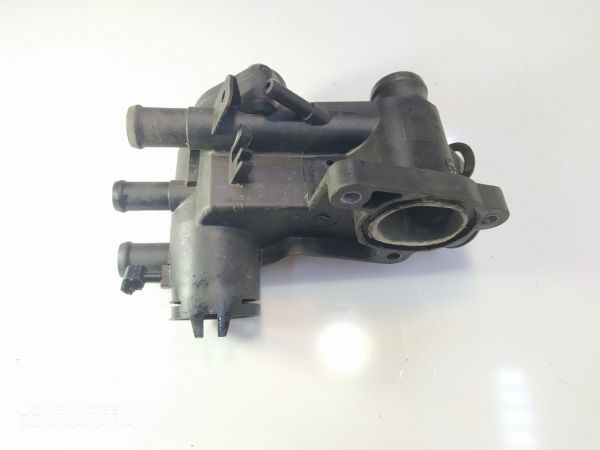 Корпус термостата Volkswagen Golf 4, Bora, 032121111 VAG