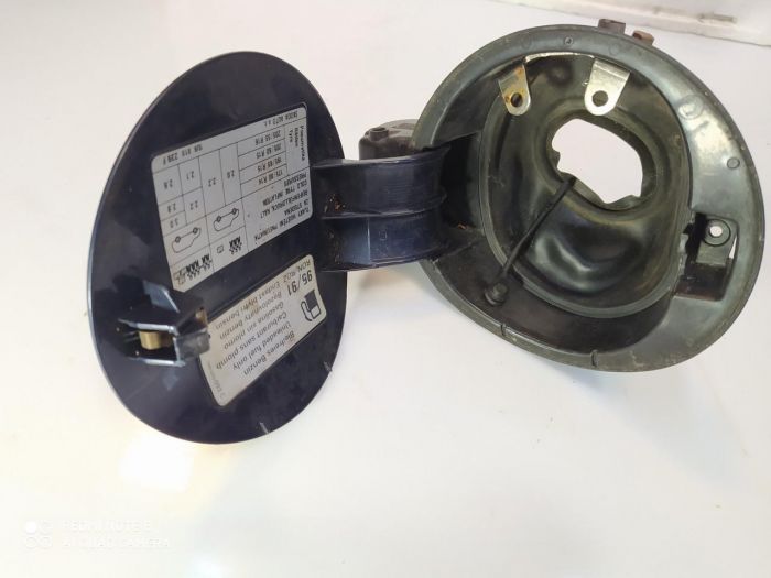 Крышка лючка бензобака, заливная горловина 1U6 809 857 Шкода Октавия, Skoda Octavia 1996-2010 г.в.
