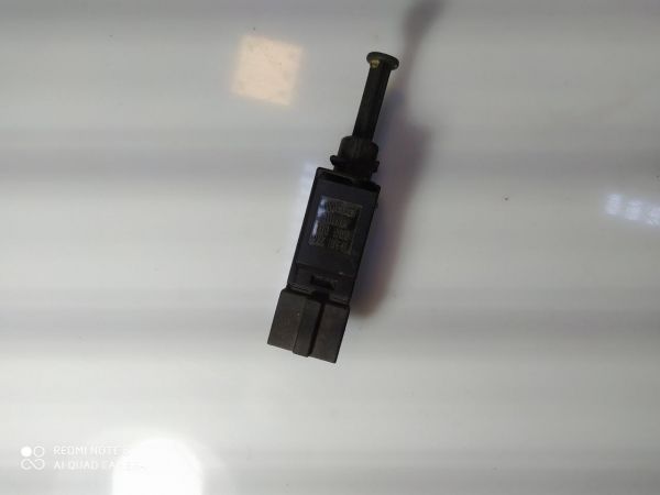 Датчик включения стоп-сигна Volkswagen Bora, 1H0 927 189D, Фольксваген Бора 1998 – 2005 г.в. 1.6л. Бензин