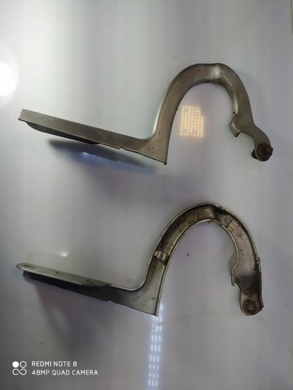 Петля крышки багажника правая левая Ford Ka, B42900BB, Форд Ка 1996-2008 г.в.