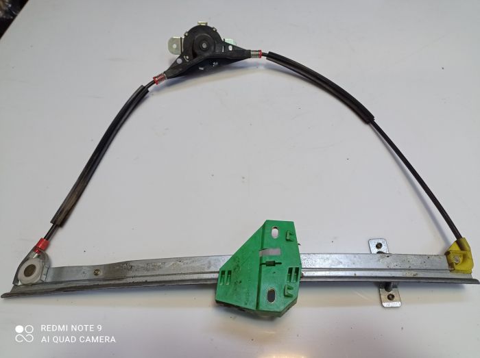 Стеклоподъёмник механический передний правый Ford Ka, 97KGB23200, AGK3D6A, Форд Ка 1996-2008 г.в.
