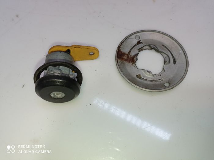 Вставки в замки двери, сердцевины, личинки Ford Ka mk1, Форд Ка