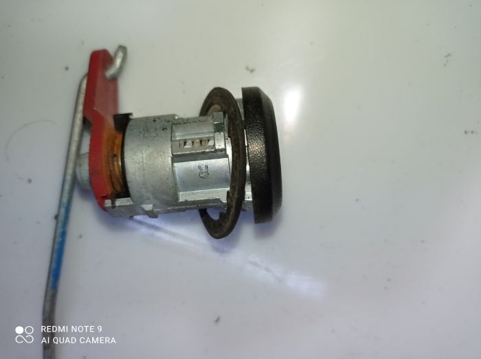 Вставки в замки двери, сердцевины, личинки Ford Ka mk1, Форд Ка