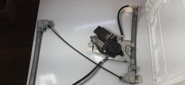 Стеклоподъёмник передний правый Skoda Octavia Tur 1996-2010 г.в., 0 130 821 730, Шкода Октавия
