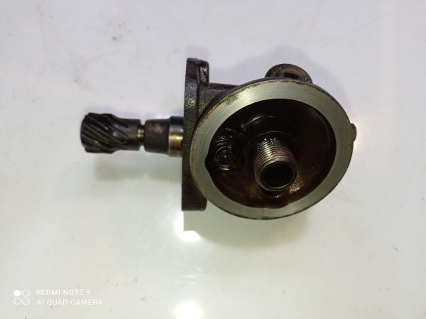 Масляный насос Форд Ка 77BM6K708BA, Ford Ka 1996-2008г.