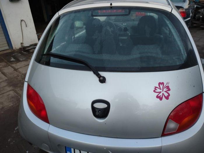 Задняя ляда крышка багажника Ford Ka, Форд Ка двигатель 1.3 бензин (1996 -2008 г.в.)