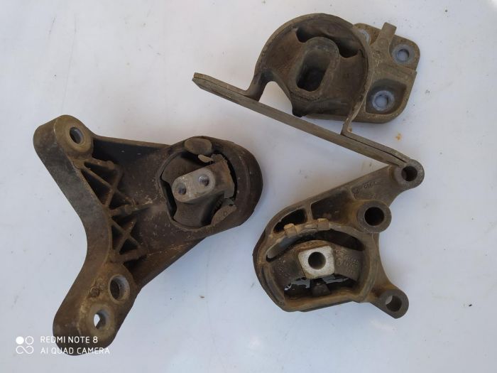 Подушки двигателя (КПП) Ford Ka, Форд Ка, 1996 - 2008 г.в.