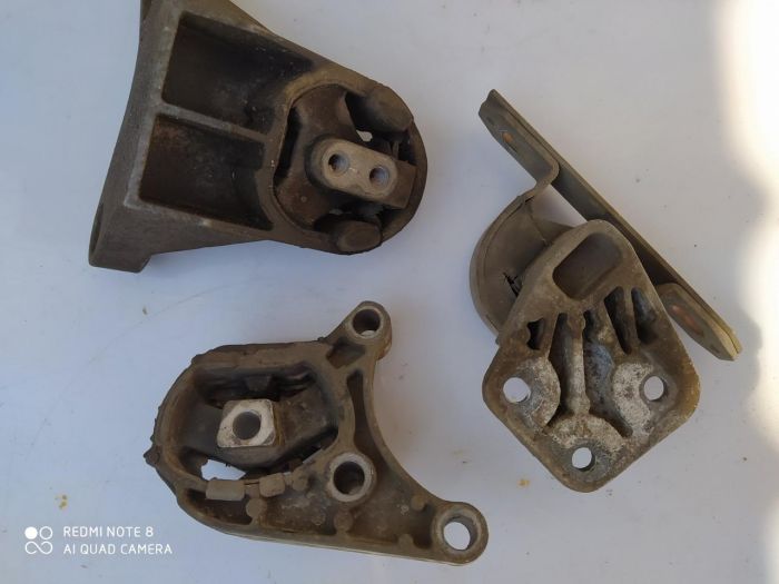 Подушки двигателя (КПП) Ford Ka, Форд Ка, 1996 - 2008 г.в.