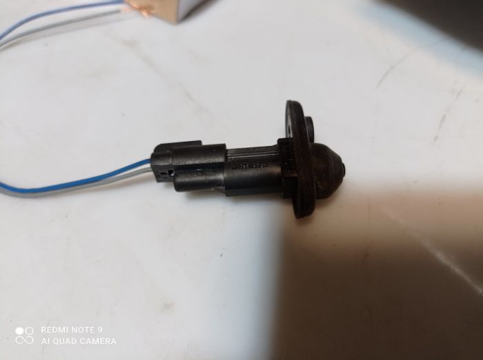 Датчик открытия двери Opel Zafira А, 09153812, Опель Зафира А