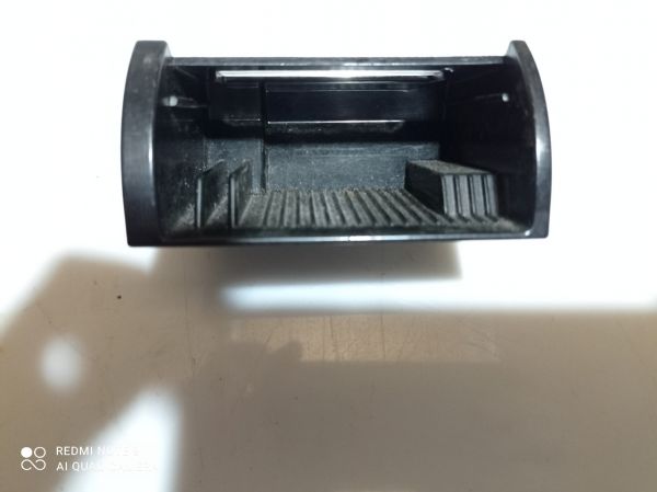 Вкладыш пепельницы Opel Zafira A, 90589661
