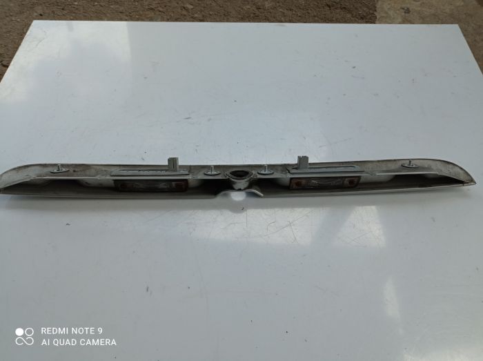 Планка, накладка, ручка крышки багажника задней ляды Opel Zafira А, 90579631, Опель Зафира А