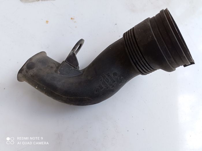 Патрубок повітряного фільтра Volkswagen Lupo 3L 1.2TDI, 6N0128741D