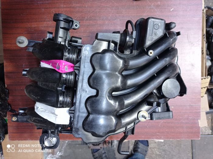 Коллектор впускной Volkswagen Golf 4, Volkswagen Bora 1.6 бензин, 06A133185AK, 06A133205G
