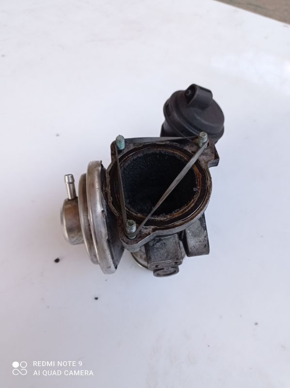 Клапан EGR рециркуляции отработавших газов Volkswagen Lupo 3L, 38129637, (Фольксваген Лупо) 1.2 DTI