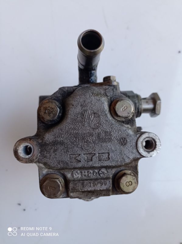 Насос ГУР, гидроусилителя  руля Volkswagen Golf 4, Volkswagen Bora, 1J0422154BES