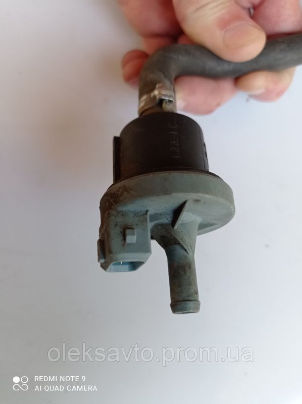 Клапан вентиляции топливного бака VW Volkswagen Lupo 280142310 Bosch
