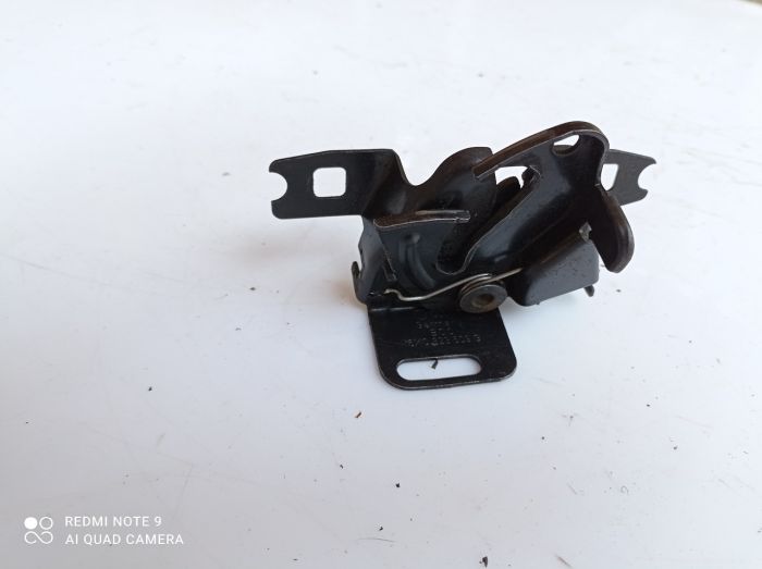 Замок капота VW Volkswagen Lupo Фольксваген Лупо  6x0823509g