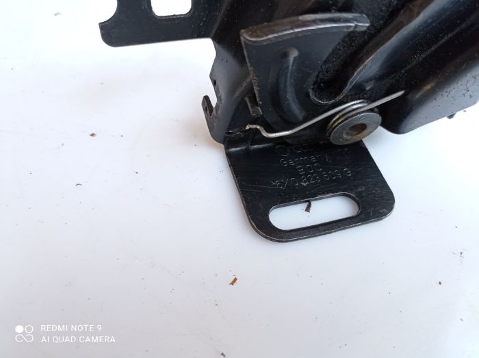 Замок капота VW Volkswagen Lupo Фольксваген Лупо  6x0823509g