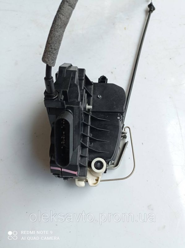 Замок двери передней левой Ford Focus 3 (Американец) Форд Фокус 3 (11-18 г.в.) BF6AF21813BF