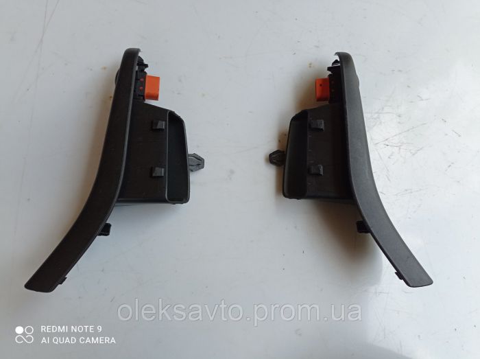 Накладка блок стеклоподъёмника задней левой правой двери Ford Focus 3 (Американец) Форд Фокус 3 1085503X