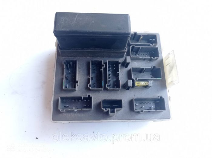 Блок предохранителей Ford Focus 1 (Форд Фокус 1) 98AG14A073CHH5