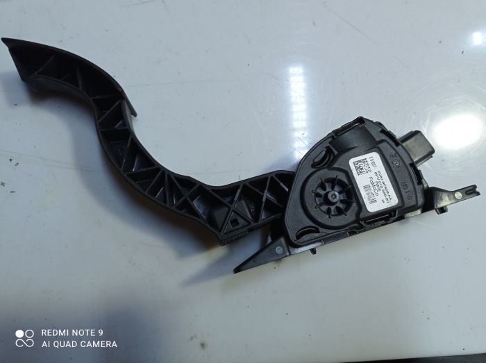 Педаль газу Ford Focus 3 (Американець) Форд Фокус 3 (11-18 р.в.) EV619F836AA