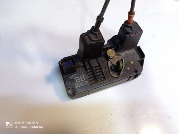 Замок двери правый задний Opel Zafira А, 90561158