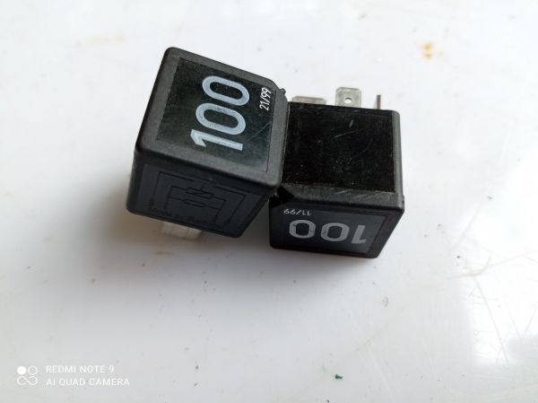 Реле 100 Volkswagen Bora, Фольксваген Бора, 1998 - 2005г.в, 1.6л. бензин, 95VW10K705CA, 7MO951253A, V23136-J6-X45