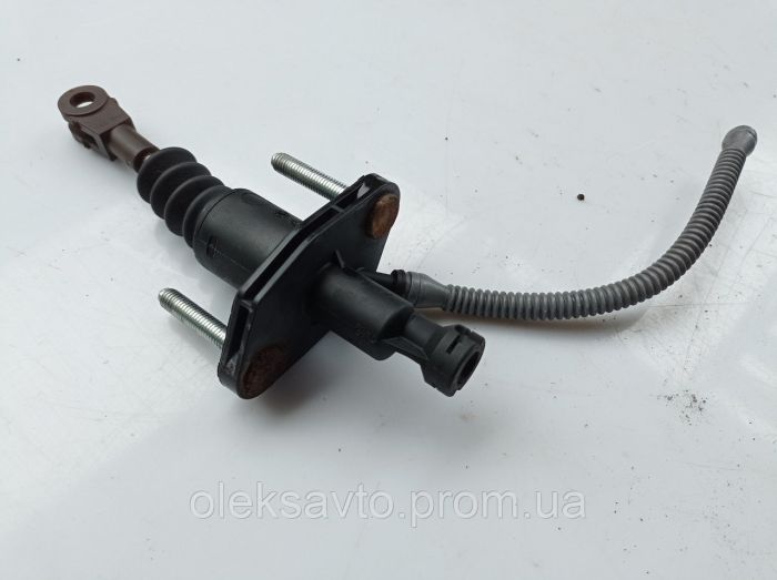 Главный цилиндр сцепления Opel Astra G-H, Zafira A-B, Опель Зафира А, 90581565, 5679307