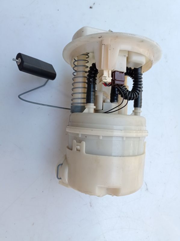 Топливный насос Рено Клио 2, Renault Clio 2, 8200112805, 09746659901
