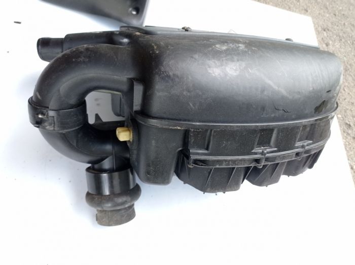 Корпус воздушного фильтра Renault Clio 2, Рено Клио 2 1,9 дизель, 7700114184
