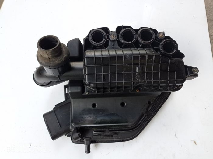 Корпус воздушного фильтра Renault Clio 2, Рено Клио 2 1,9 дизель, 7700114184