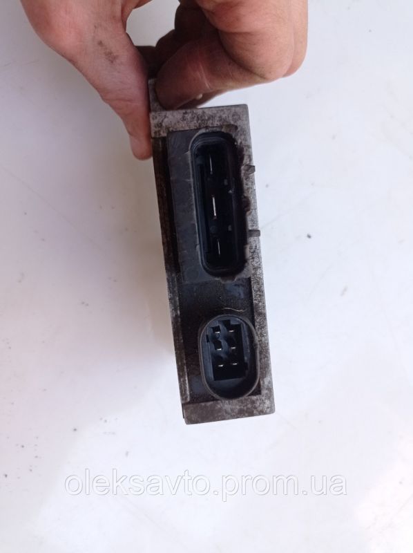 Реле свечей накала Renault Clio 2, Рено Клио 2, 7700109860