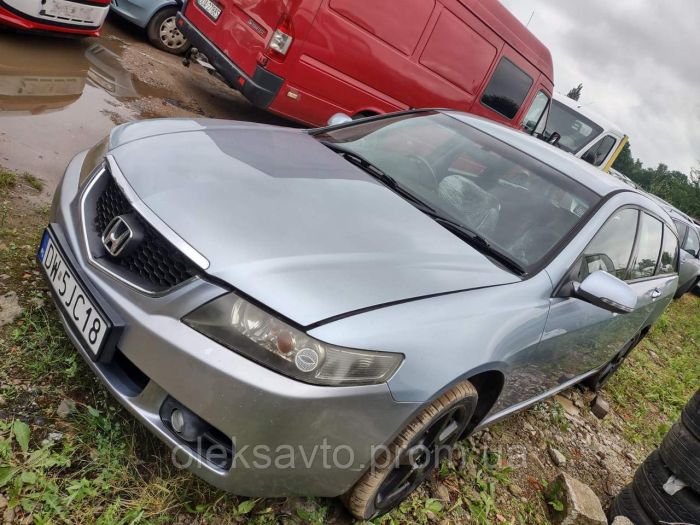 Фара передняя правая, левая Honda Accord 7, Хонда Аккорд 7 универсал 2004 г.в. (Англия, правый руль)