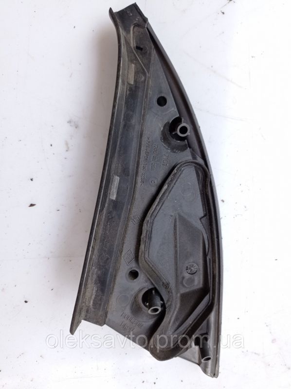 Накладка правого дзеркала Renault Clio 2, Рено Кліо 2, 7700411289