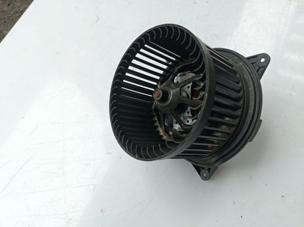 Моторчик печки Ford Focus 1, Форд Фокус 1, 1998-2004 г.в., xs4h-18456-ad