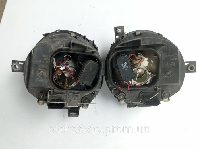 Фара Magneti Marelli права Volkswagen Lupo 1.0 бензин 1999 р.в., 0301194301