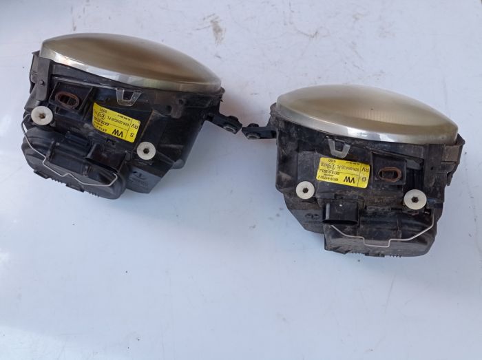 Фара Magneti Marelli права Volkswagen Lupo 1.0 бензин 1999 р.в., 0301194301