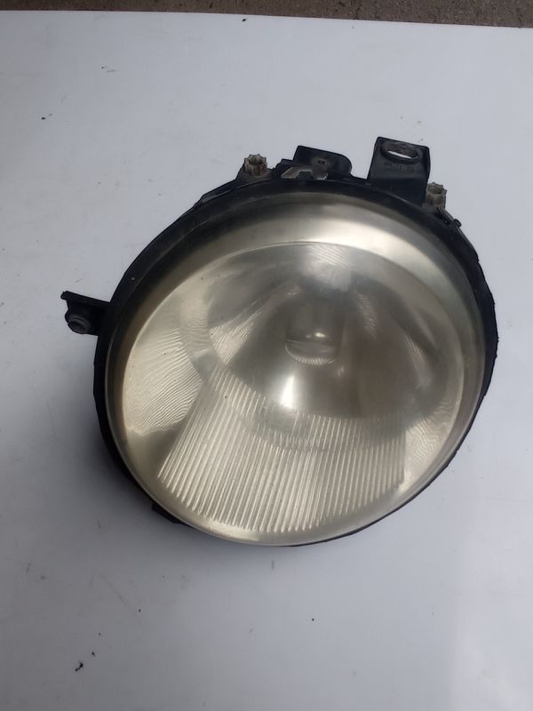 Фара Magneti Marelli права Volkswagen Lupo 1.0 бензин 1999 р.в., 0301194301