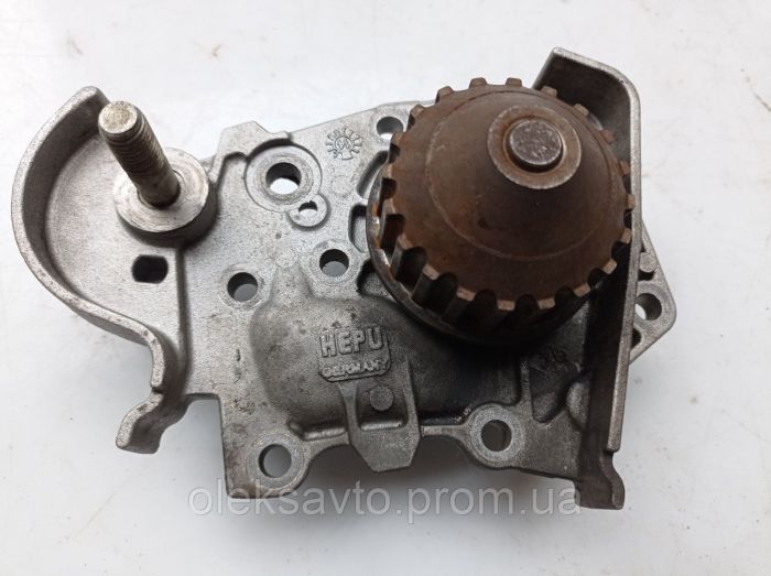 Насос водяной (помпа) Renault Clio 2, Рено Клио 2, 7701478018