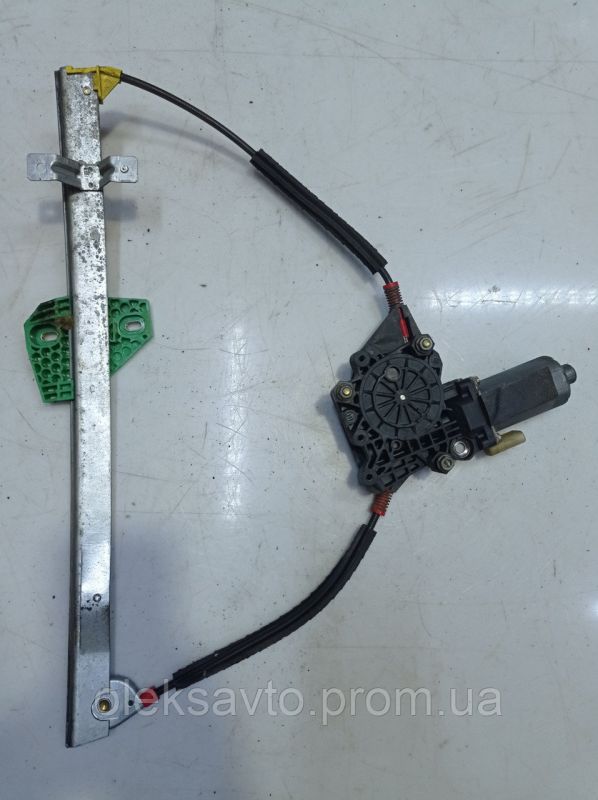 Стеклоподъемник электрический правый Ford Ка 1996 - 2008 г.в. 1.3 бензин, 0130821683