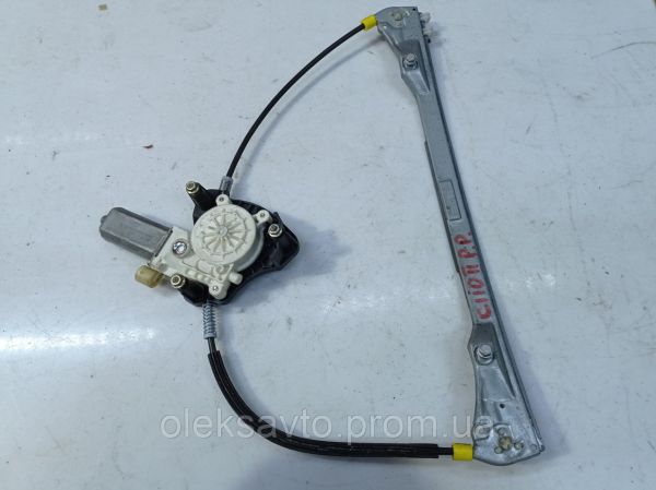 Стеклоподъёмник передний правый Renault Clio 2, Рено Клио 2, 0130822019