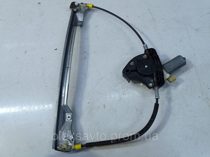 Склопідіймач передній правий Renault Clio 2, Рено Кліо 2, 0130822019