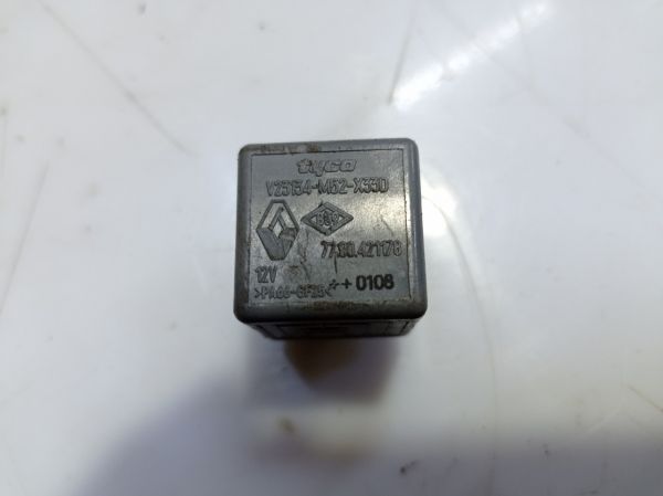 Реле Renault Clio 2, Рено Клио 2, 7700421178
